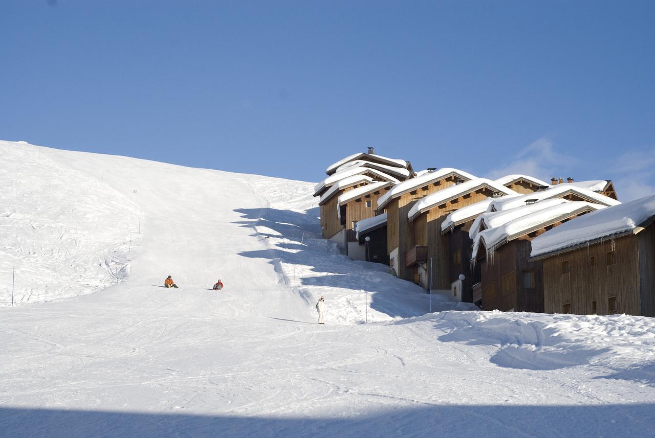 Madame Vacances Les Chalets Des Alpages Ла План Екстериор снимка