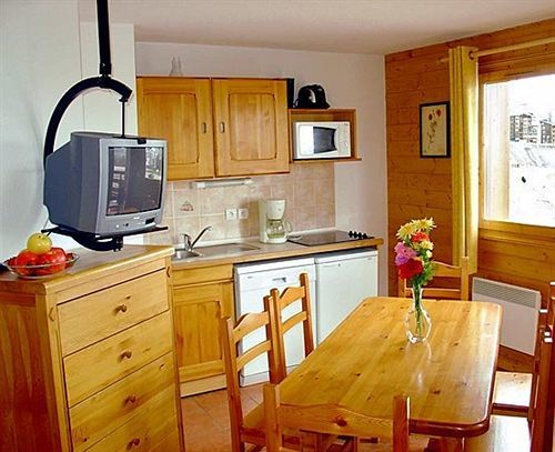Madame Vacances Les Chalets Des Alpages Ла План Екстериор снимка