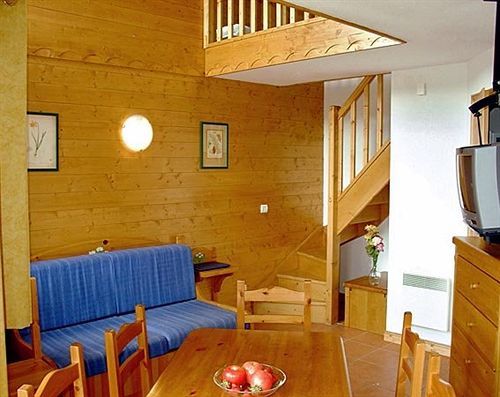 Madame Vacances Les Chalets Des Alpages Ла План Екстериор снимка